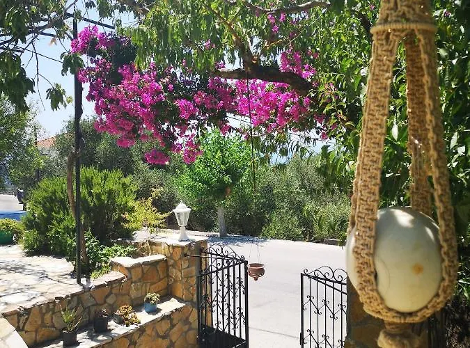 Amygdalia Holiday home