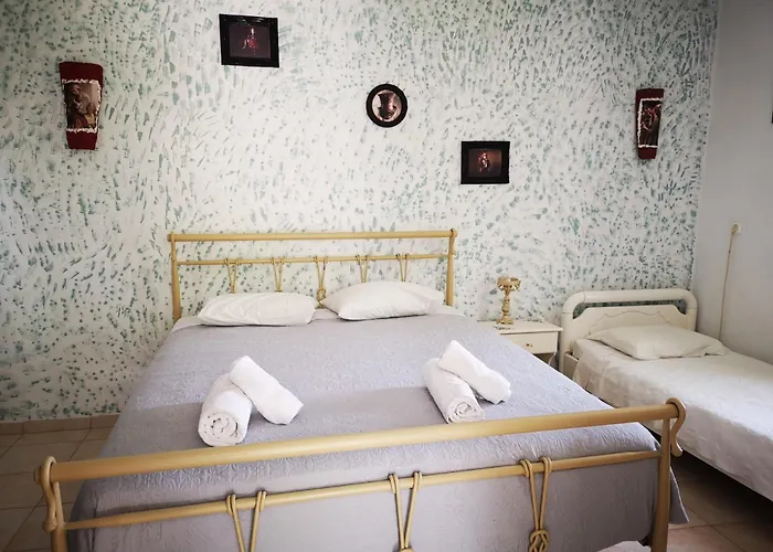 Holiday home Amygdalia *